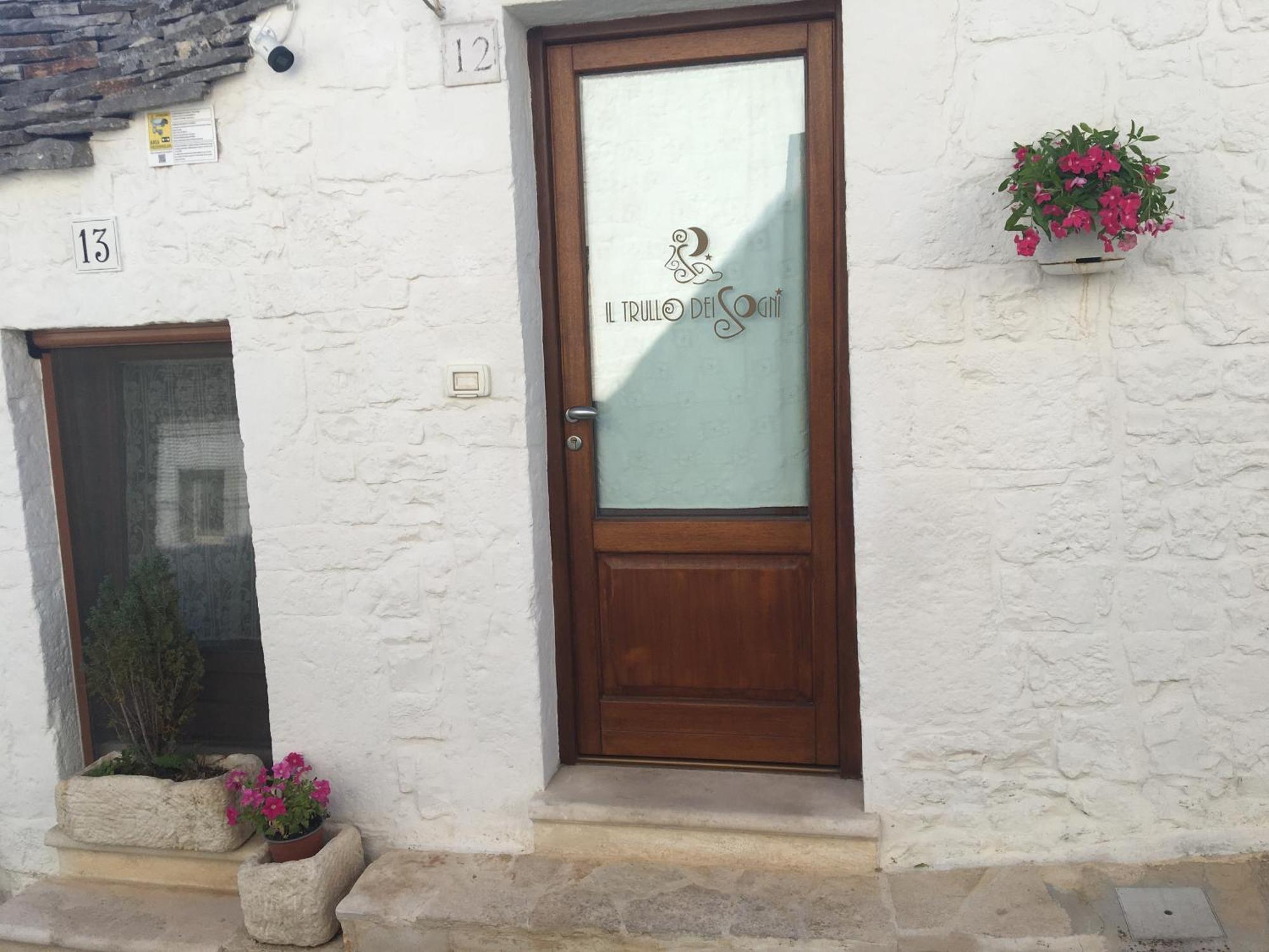 Il Trullo Dei Sogni Apartment อัลเบโรเบลโล ภายนอก รูปภาพ